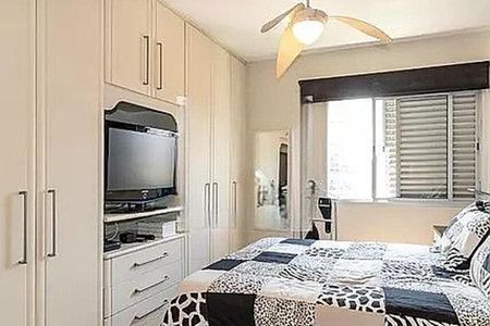 Apartamento para alugar com 220m², 3 quartos e 2 vagas