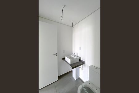Apartamento à venda com 84m², 2 quartos e 2 vagas Apartamento à venda com 84m², 2 quartos e 2 vagasBanheiro