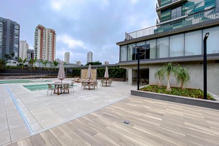 Apartamento à venda com 84m², 2 quartos e 2 vagas Apartamento à venda com 84m², 2 quartos e 2 vagasÁrea comum - Piscina
