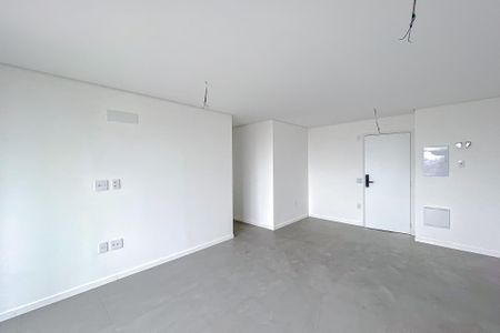 Apartamento à venda com 84m², 2 quartos e 2 vagas Apartamento à venda com 84m², 2 quartos e 2 vagasSala/Cozinha