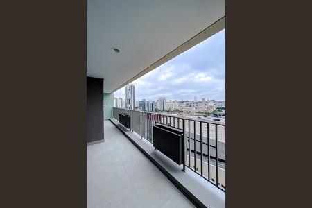 Apartamento à venda com 84m², 2 quartos e 2 vagas Apartamento à venda com 84m², 2 quartos e 2 vagasVaranda da Suíte
