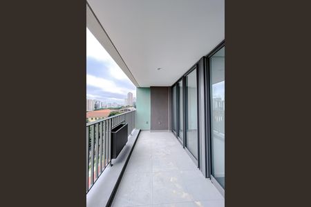Apartamento à venda com 84m², 2 quartos e 2 vagas Apartamento à venda com 84m², 2 quartos e 2 vagasVaranda da Suíte
