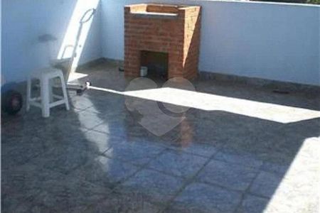 Casa à venda com 3 quartos, 220m² em Vila Miriam, São Paulo