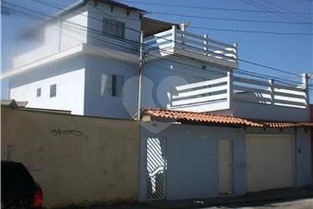 Casa à venda com 3 quartos, 220m² em Vila Miriam, São Paulo