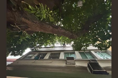 Apartamento à venda com 78m², 2 quartos e sem vaga Apartamento à venda com 78m², 2 quartos e sem vagaFachada