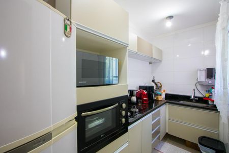 Apartamento à venda com 82m², 2 quartos e 1 vaga Apartamento à venda com 82m², 2 quartos e 1 vagaCozinha