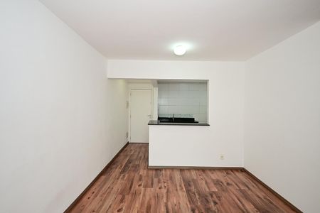Sala de apartamento para alugar com 3 quartos, 72m² em Jardim Maria Rosa, Taboão da Serra