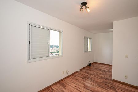 Apartamento para alugar com 72m², 3 quartos e 1 vagaQuarto