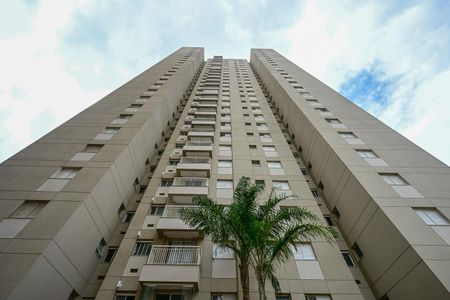 Apartamento para alugar com 72m², 3 quartos e 1 vagaFachada