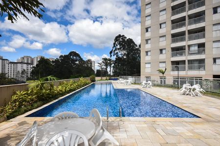 Apartamento para alugar com 72m², 3 quartos e 1 vaga Apartamento para alugar com 72m², 3 quartos e 1 vagaPiscina