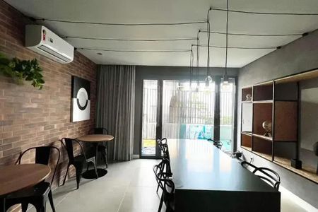Apartamento à venda com 193m², 4 quartos e 3 vagas