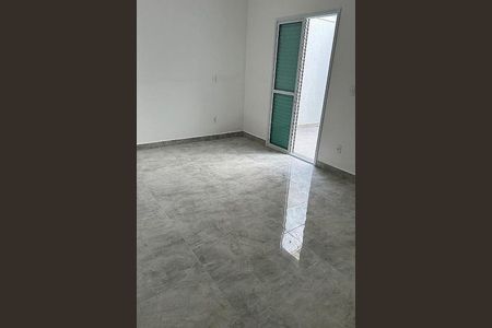Casa à venda com 3 quartos, 85m² em Vila Vitória, Santo André