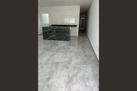 Casa à venda com 3 quartos, 85m² em Vila Vitória, Santo André