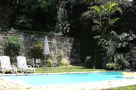 Casa à venda com 4 quartos, 350m² em Vila Albertina, São Paulo