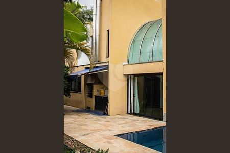 Casa à venda com 300m², 4 quartos e 4 vagas