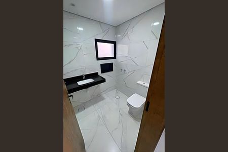 Casa à venda com 4 quartos, 228m² em Aldeia da Serra, Barueri