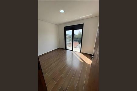 Casa à venda com 4 quartos, 228m² em Aldeia da Serra, Barueri