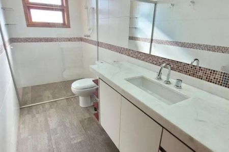 Casa à venda com 630m², 6 quartos e 6 vagas