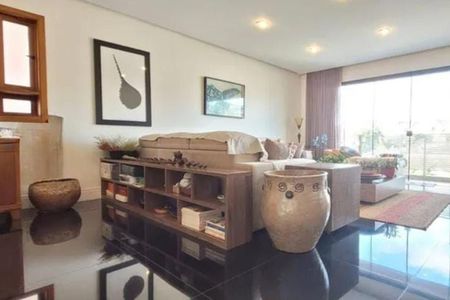 Casa à venda com 6 quartos, 630m² em City América, São Paulo