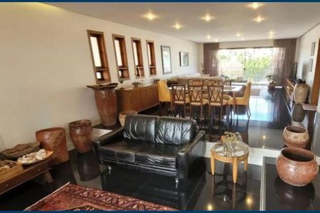 Casa à venda com 6 quartos, 630m² em City América, São Paulo