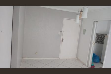 Sala de apartamento para alugar com 2 quartos, 40m² em Centro, Canoas