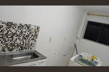 Cozinha de apartamento para alugar com 2 quartos, 40m² em Centro, Canoas