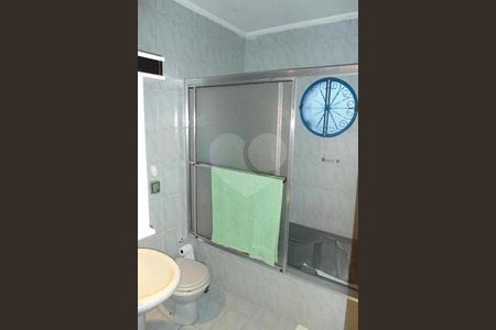 Casa à venda com 107m², 3 quartos e 3 vagas