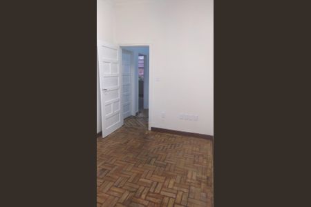 Casa à venda com 130m², 3 quartos e 2 vagas Casa à venda com 130m², 3 quartos e 2 vagasQuarto