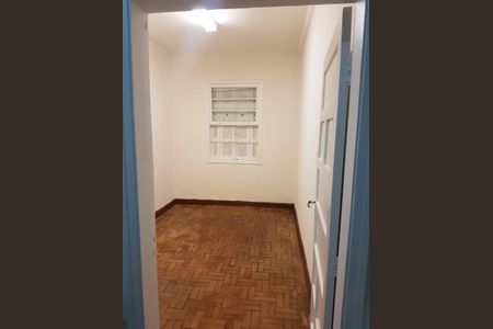 Casa à venda com 130m², 3 quartos e 2 vagas Casa à venda com 130m², 3 quartos e 2 vagasQuarto