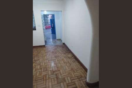Casa à venda com 130m², 3 quartos e 2 vagas Casa à venda com 130m², 3 quartos e 2 vagasSala