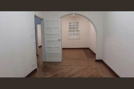 Casa à venda com 130m², 3 quartos e 2 vagas Casa à venda com 130m², 3 quartos e 2 vagasQuarto