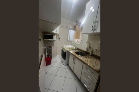 Apartamento à venda com 2 quartos, 52m² em Jardim Regina, São Paulo