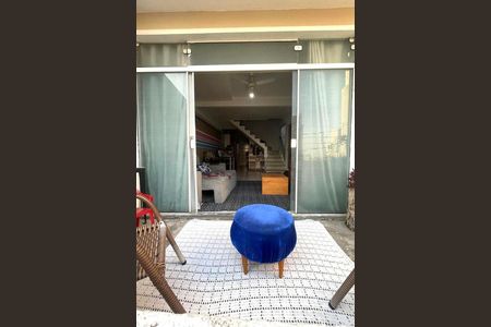 Casa à venda com 160m², 2 quartos e 1 vaga