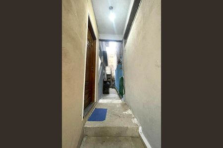 Casa à venda com 160m², 2 quartos e 1 vaga