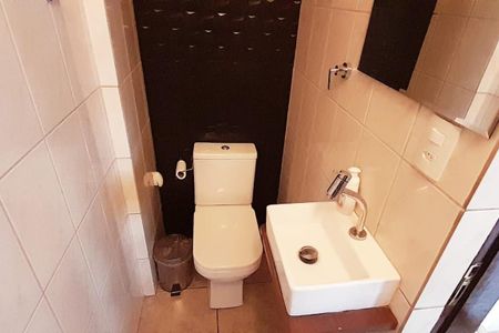 Casa à venda com 192m², 3 quartos e 8 vagas