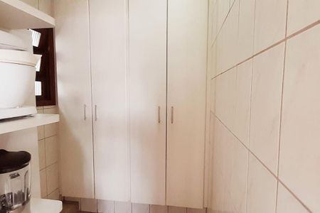 Casa à venda com 3 quartos, 192m² em Vila Dorna, São Paulo