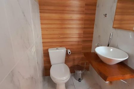 Casa à venda com 192m², 3 quartos e 8 vagas