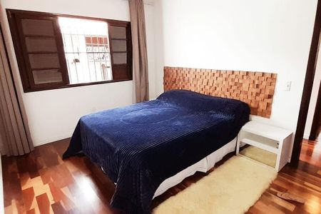 Casa à venda com 3 quartos, 192m² em Vila Dorna, São Paulo