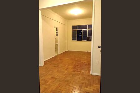 Apartamento à venda com 1 quarto, 28m² em Praça da Bandeira, Rio de Janeiro