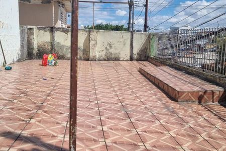 Casa à venda com 2 quartos, 130m² em Vila Serralheiro, São Paulo