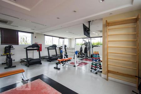 Studio para alugar com 43m², 1 quarto e 1 vaga Studio para alugar com 43m², 1 quarto e 1 vagaÁrea comum - Academia