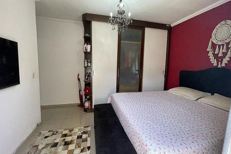 Casa à venda com 4 quartos, 200m² em Vila Pirituba, São Paulo