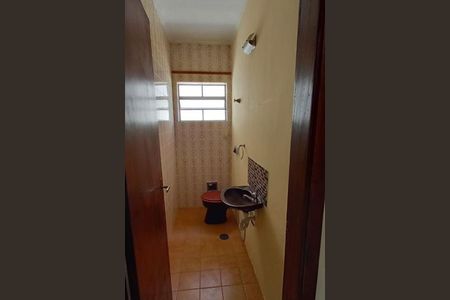 Casa à venda com 134m², 3 quartos e 2 vagas