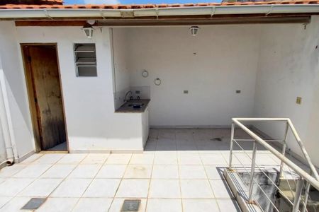 Casa à venda com 134m², 3 quartos e 2 vagas