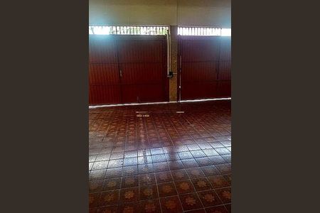 Casa à venda com 5 quartos, 250m² em Bela Vista, Osasco