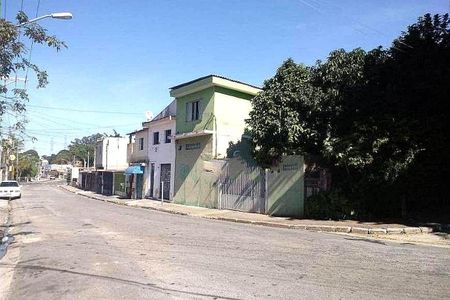 Casa à venda com 3 quartos, 80m² em Jardim Mangalot, São Paulo