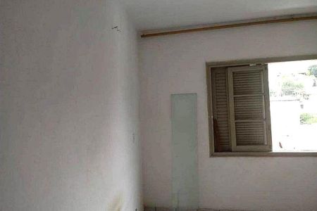 Casa à venda com 3 quartos, 80m² em Jardim Mangalot, São Paulo