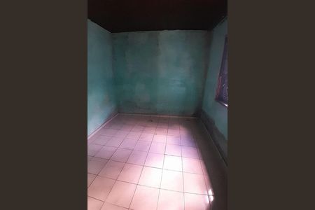 Casa à venda com 120m², 2 quartos e 1 vaga
