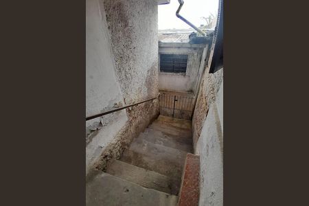 Casa à venda com 120m², 2 quartos e 1 vaga