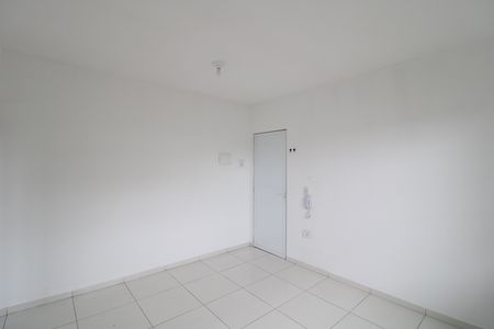 Sala de kitnet/studio para alugar com 1 quarto, 50m² em Interlagos, São Paulo